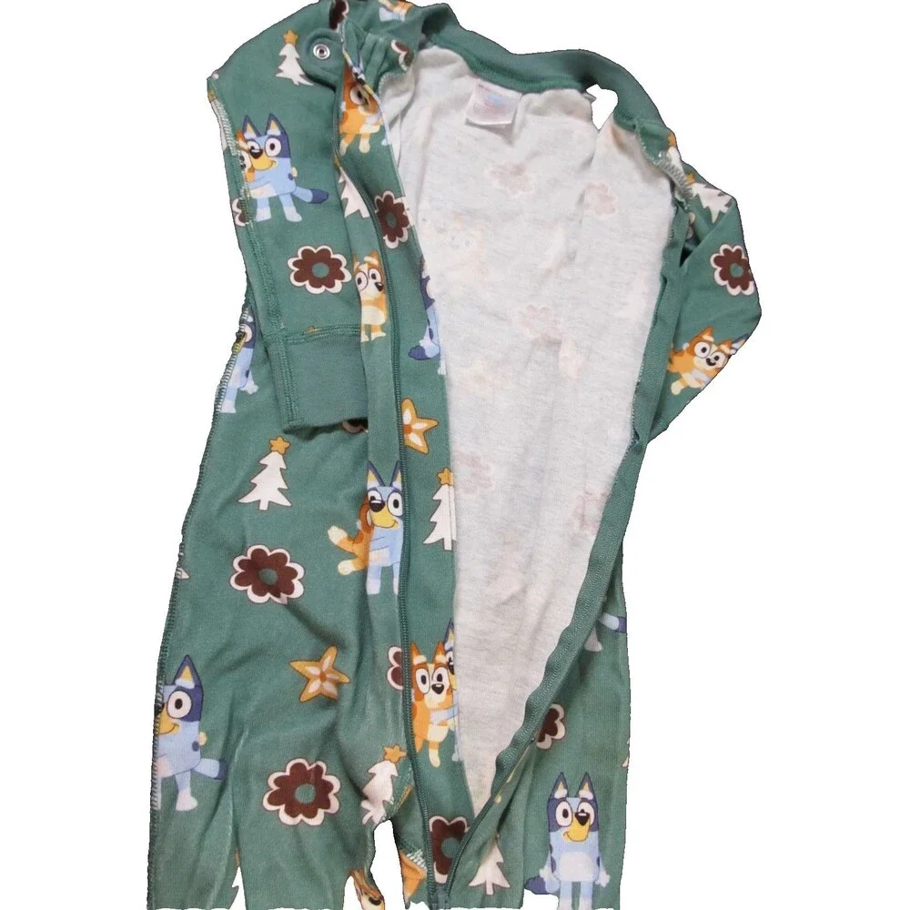 Hanna Andersson Bluey Holiday Sleeper 18–24M Organic Cotton Green Zip Pajamas